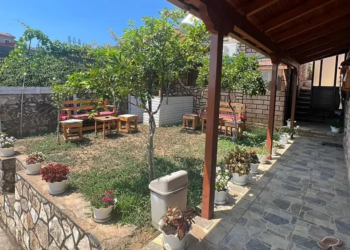 Vokopola 3*