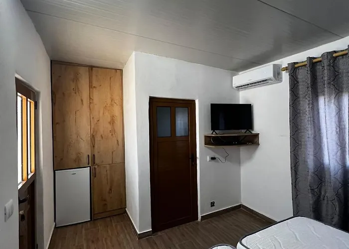 Vokopola Gasthuis Sarandë