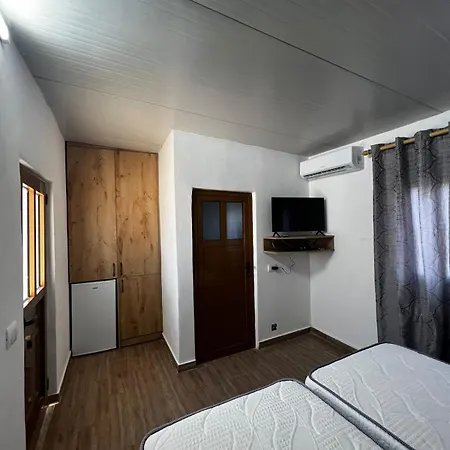 Vokopola Casa de hóspedes Sarandë